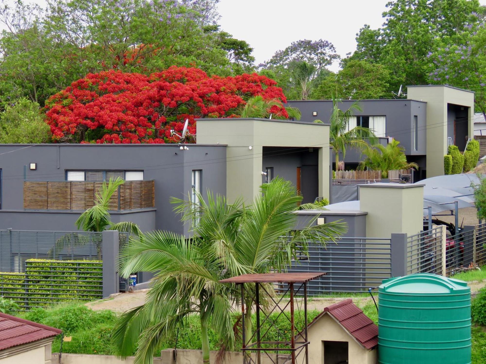 The Executive - Exclusive Self-Catering Apartments - Ezulwini Eksteriør billede